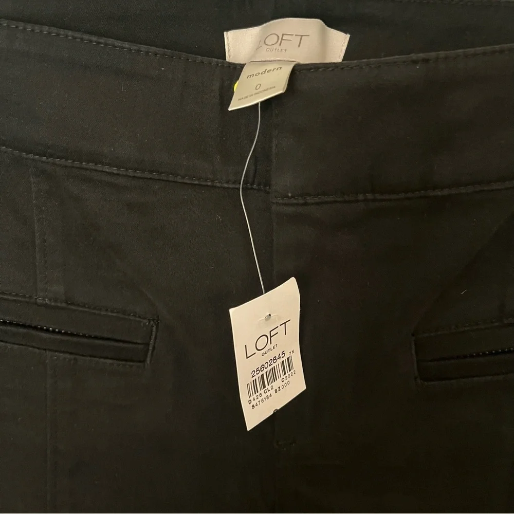 Loft Skinny Ankle Pant Size: 0 Color: Black - Picture 5 of 6